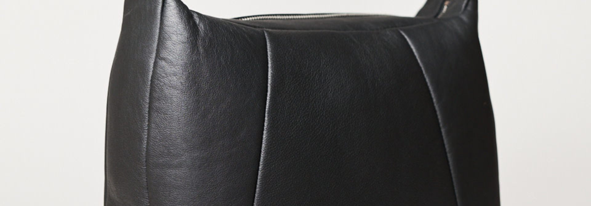 CPh 012 BAG nappa Black