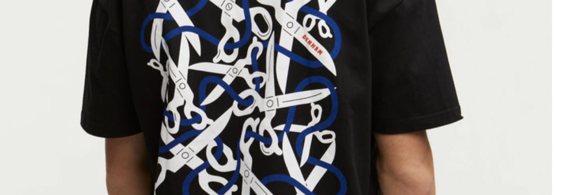 scissor box tee
