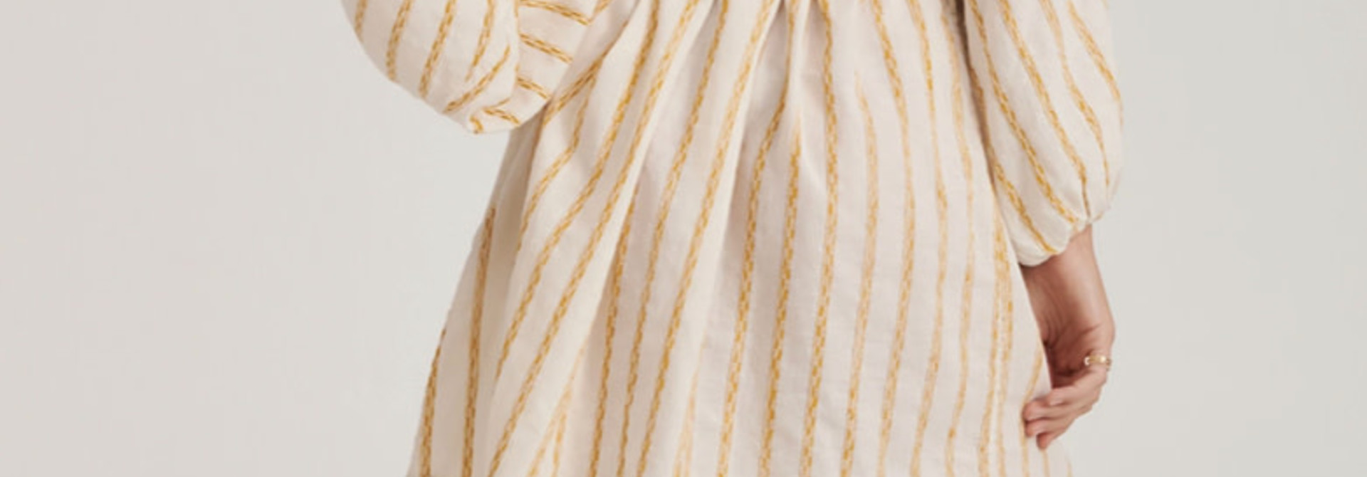 Nina short dress ocre