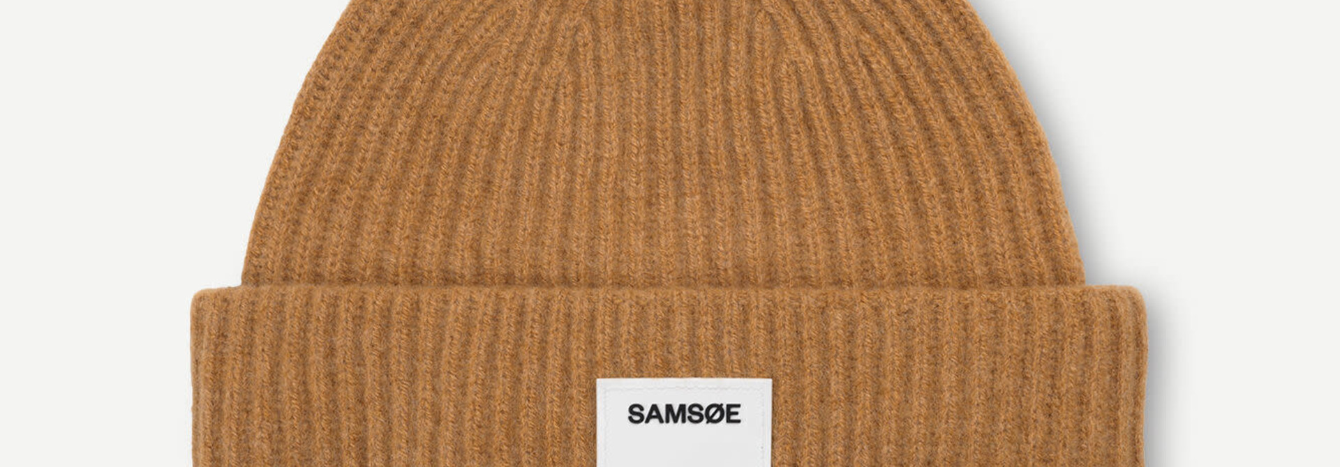 Ama beanie brown sugar