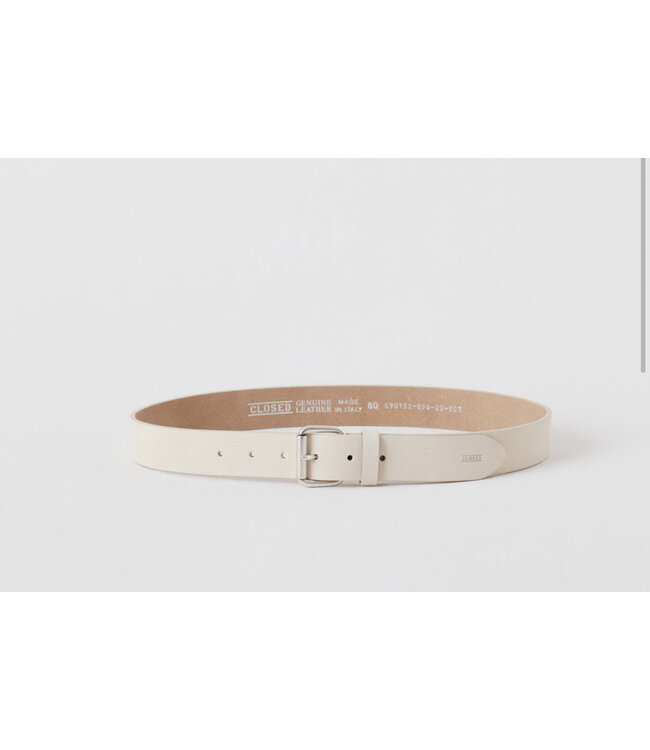 Closed Belt  white