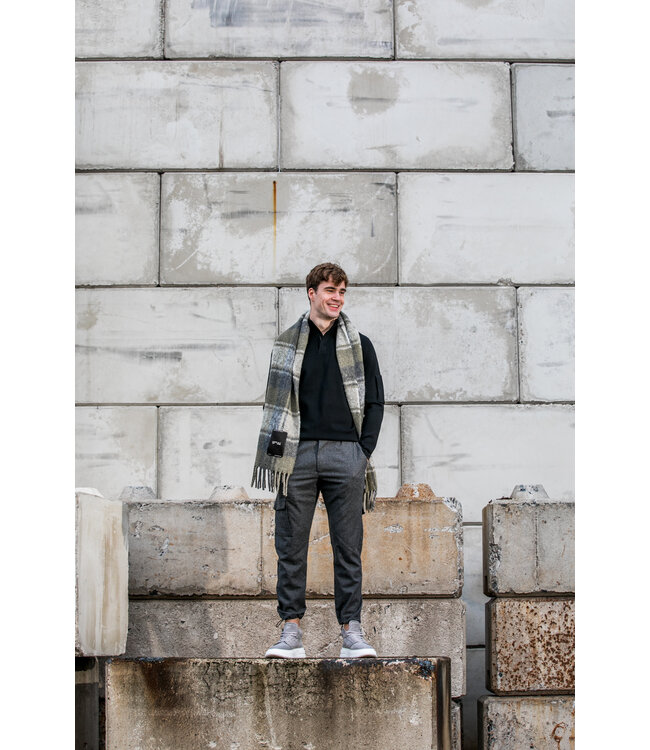 Dylan task antracite