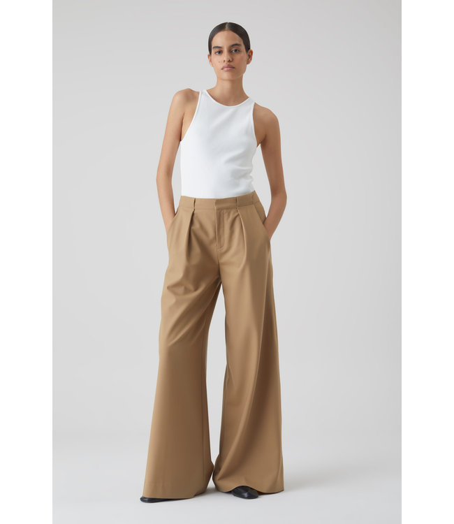 Closed Rylan brown marble