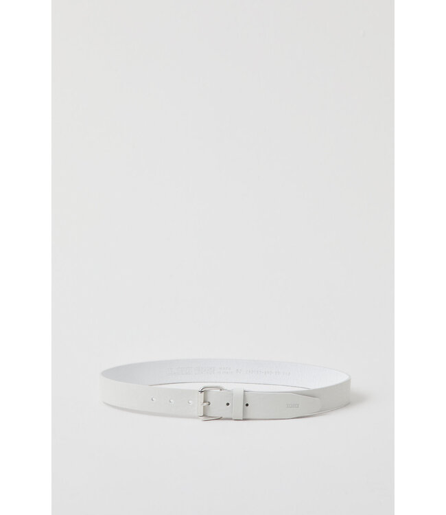 Closed Belt C90152 Ivory (218)