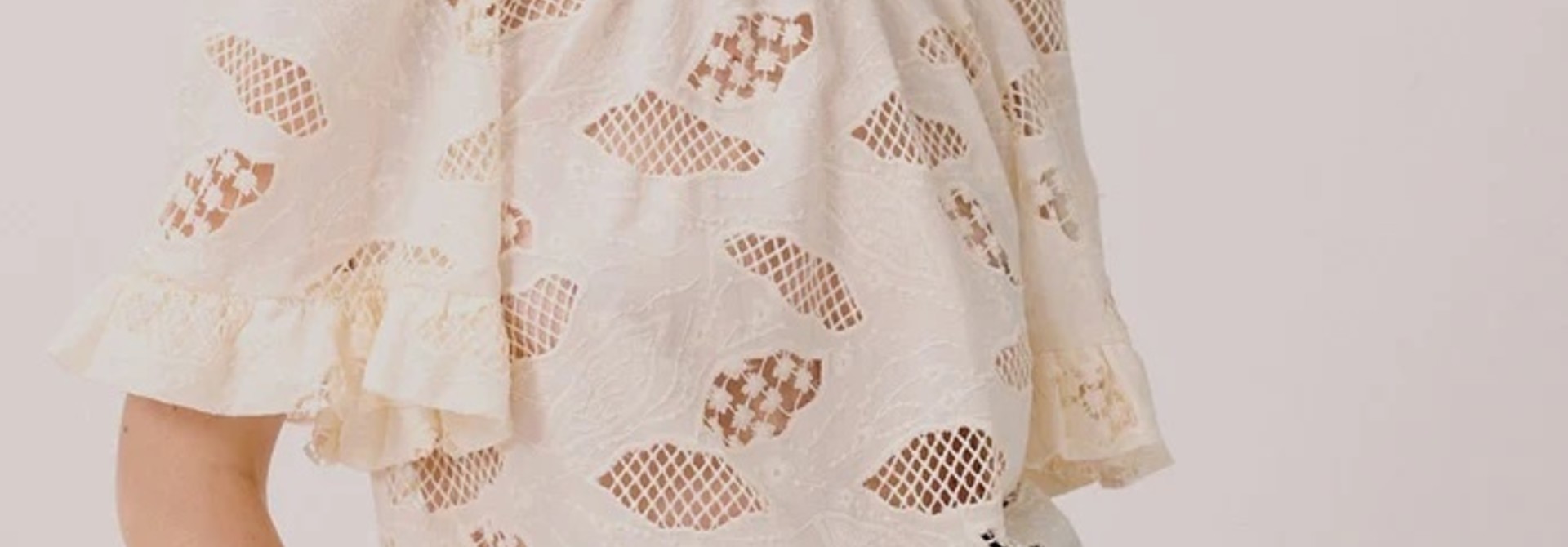 Ilia creme blouse