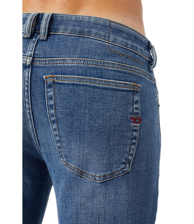 Diesel Sleenker 1979 09C01