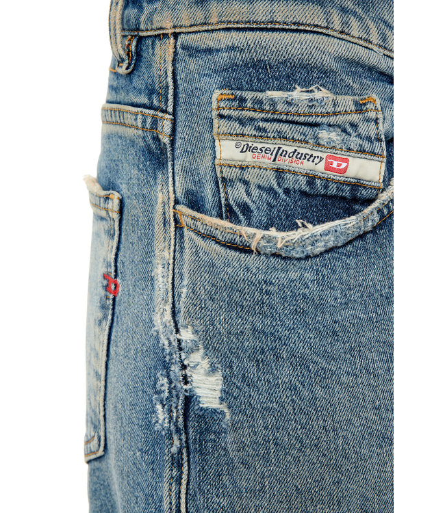 Diesel 2016 D-air 007M8