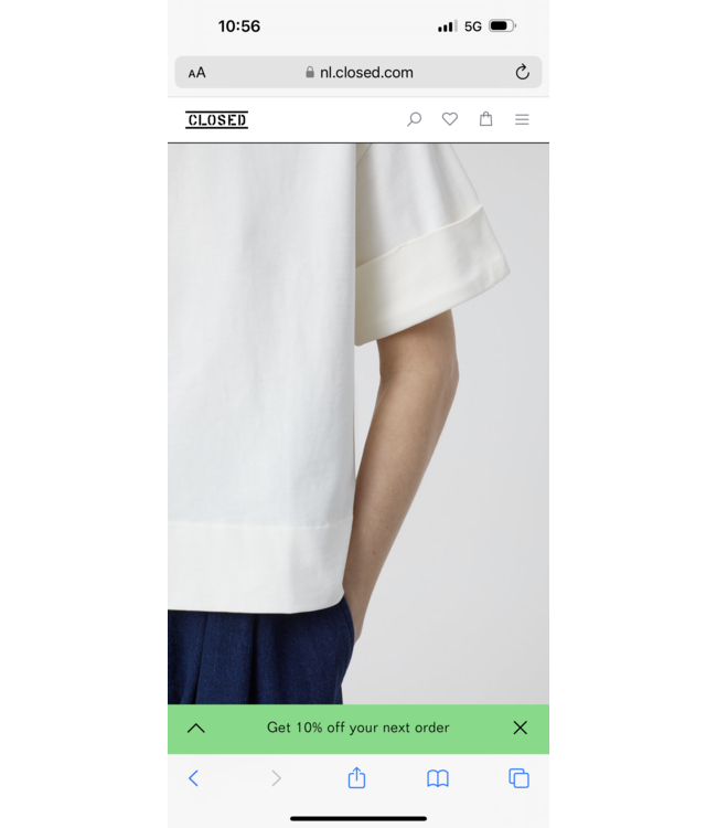 Closed cropped tshirt ivory