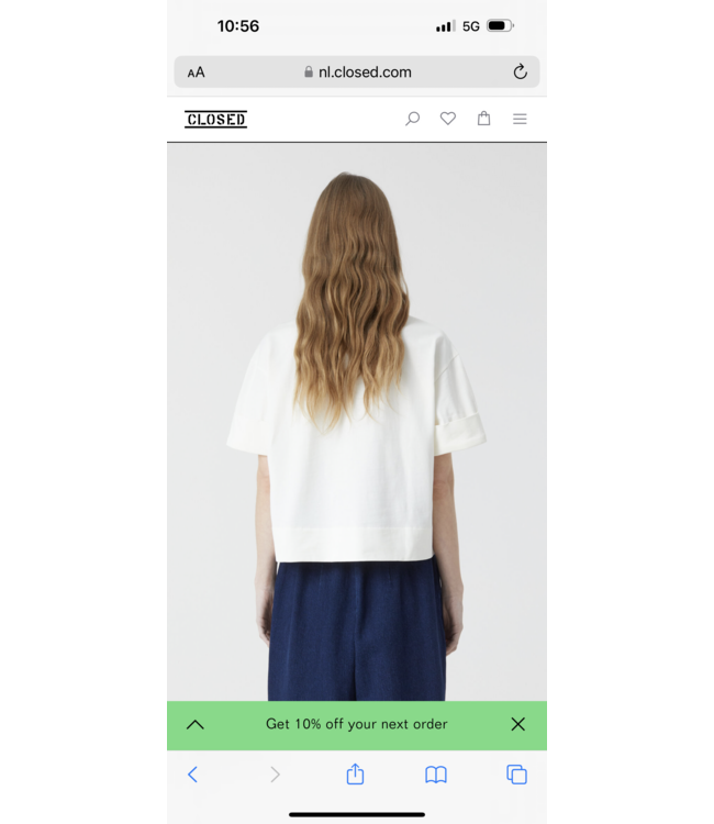 Closed cropped tshirt ivory