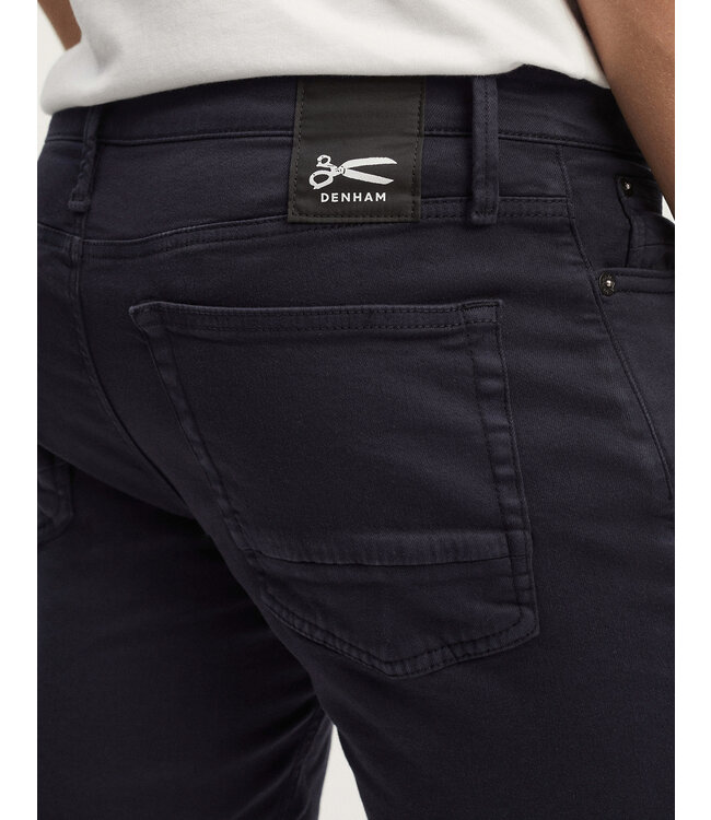 Denham Razor short BLFMC  garment dyed dark sapphire