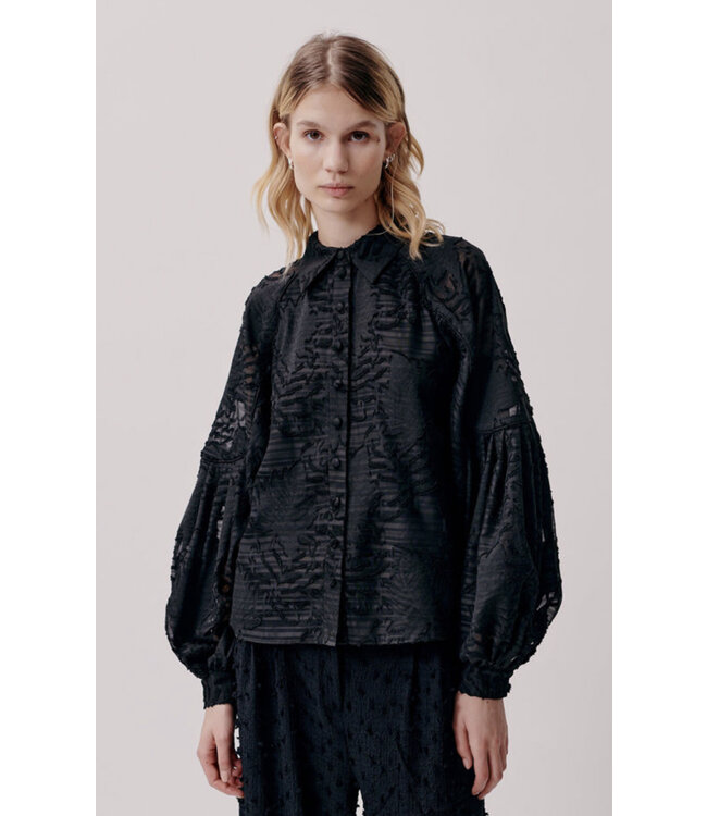 Evelyne Black Shirt