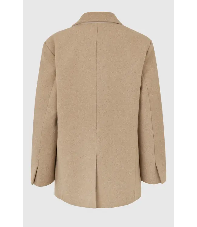 Second Female Esla blazer silver mink