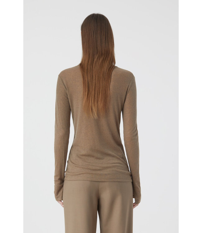 Closed Longsleeve brown