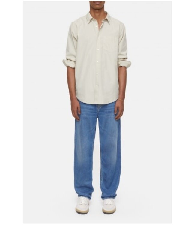 Closed Buton down shirt washed shore