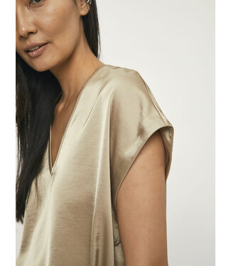 Dante 6 Luiza satin v-neck dry sand