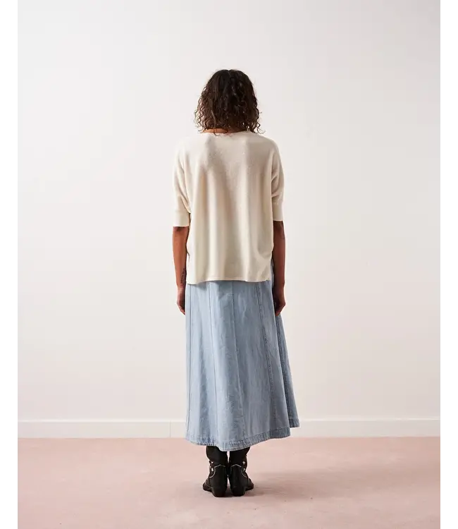 Absolut Cashmere Kate V Blanc