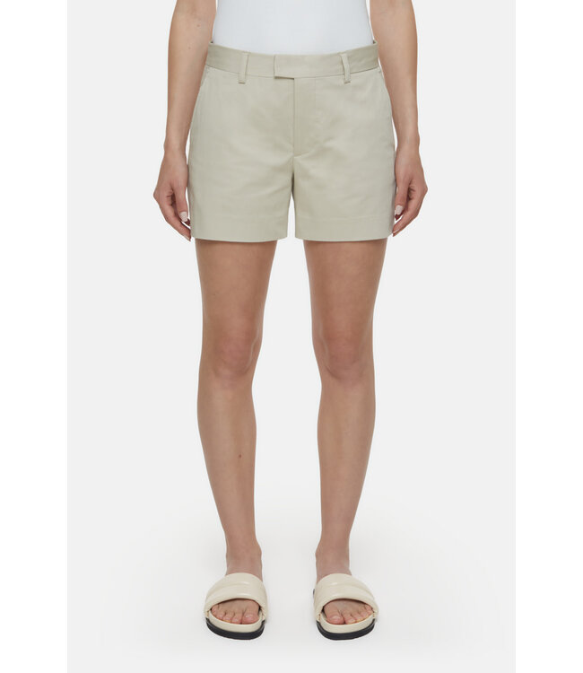 Closed Rouny short washed shore