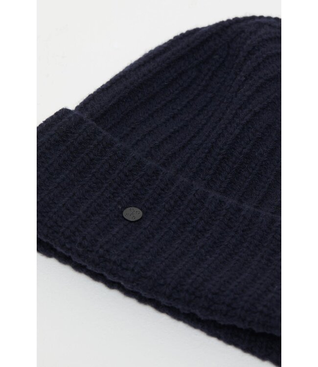 Closed Beanie Hat Dark Night