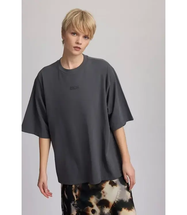 Gestuz Sami emb tee Grey Pinstripe