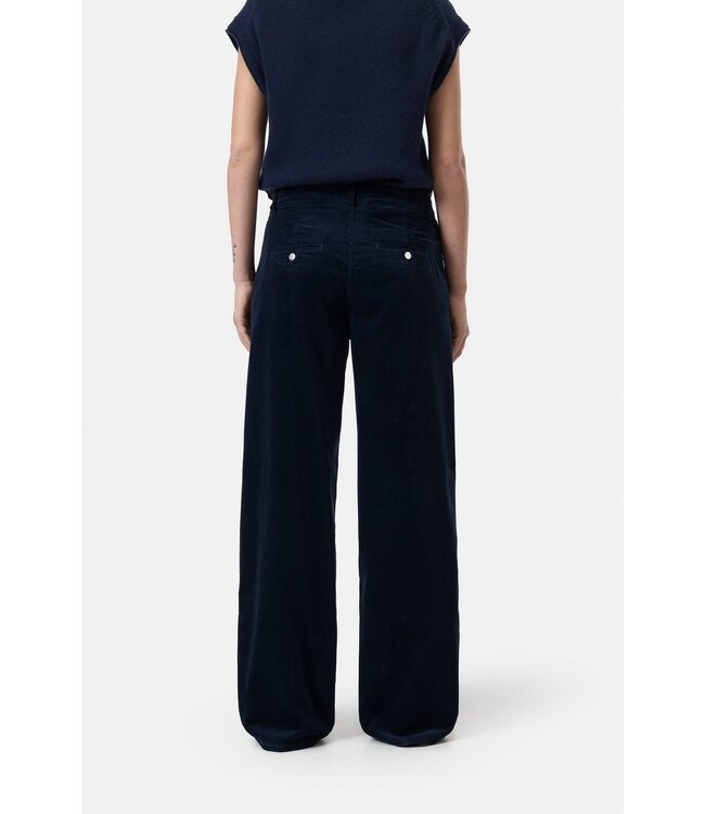 Closed Jurdy Rib Dark Night