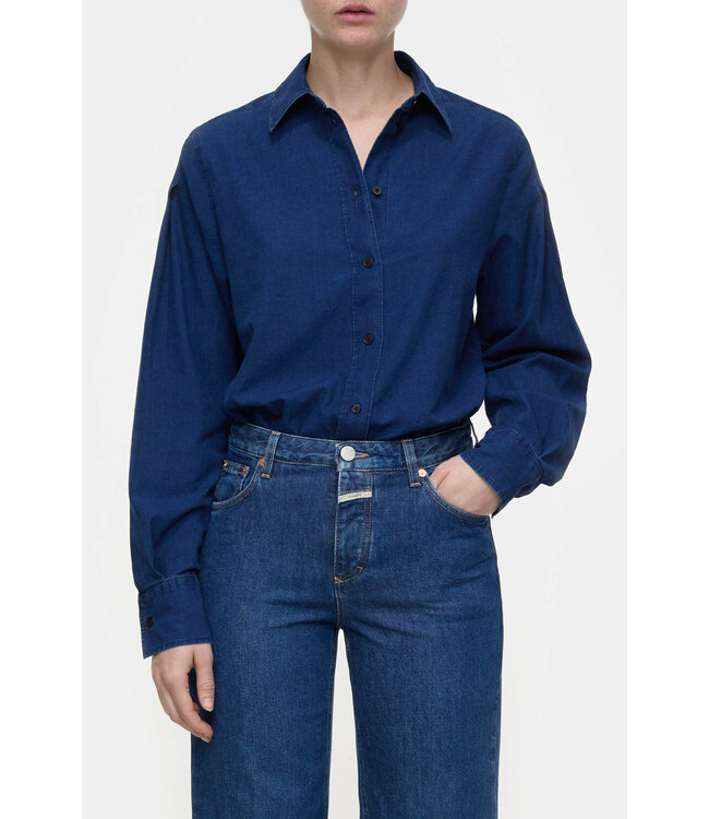 Closed Fitted Blouse DBL