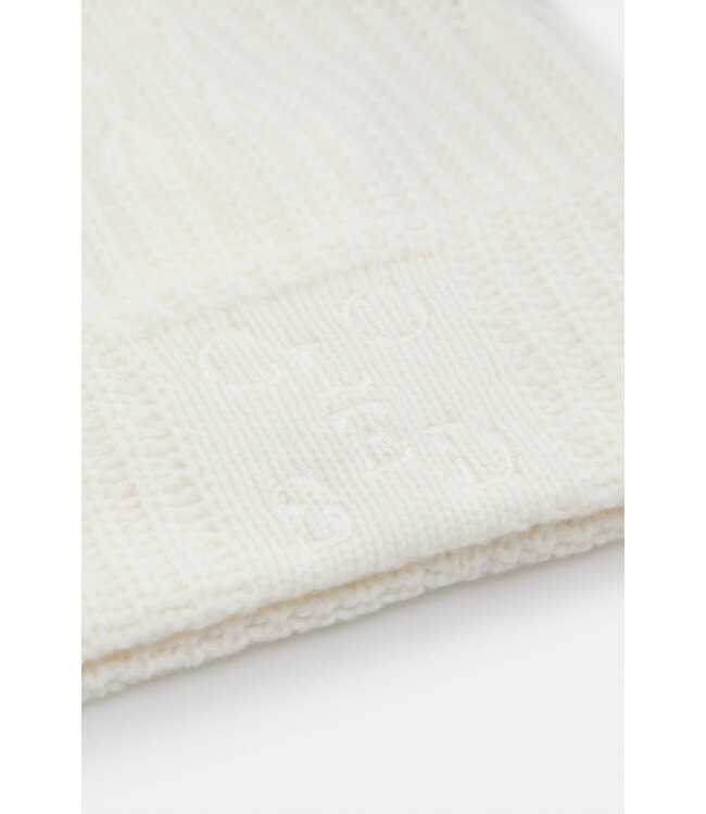 Closed Knitted Hat Logo Ivory O/S
