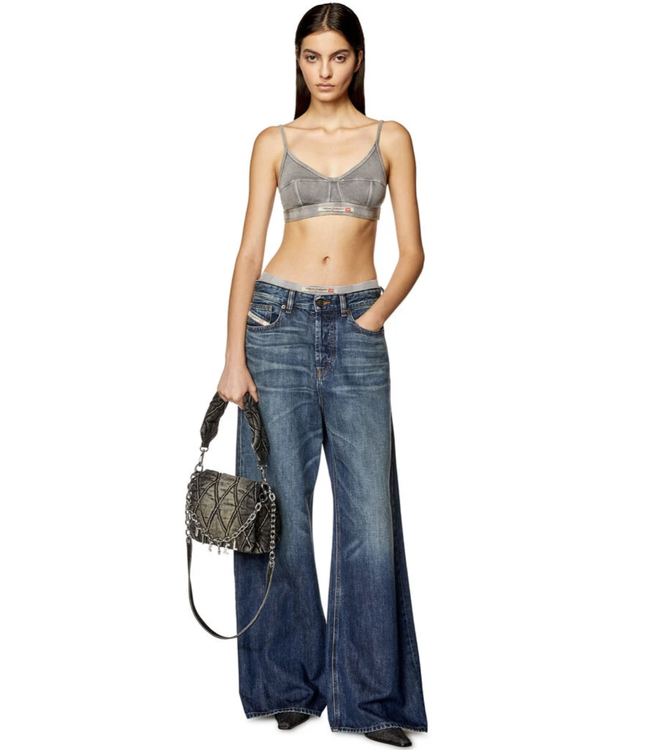 Diesel 1996 D-Sire 09H59