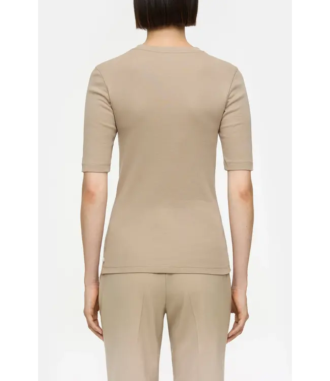 Closed Crewneck Shortsleeve Taupe