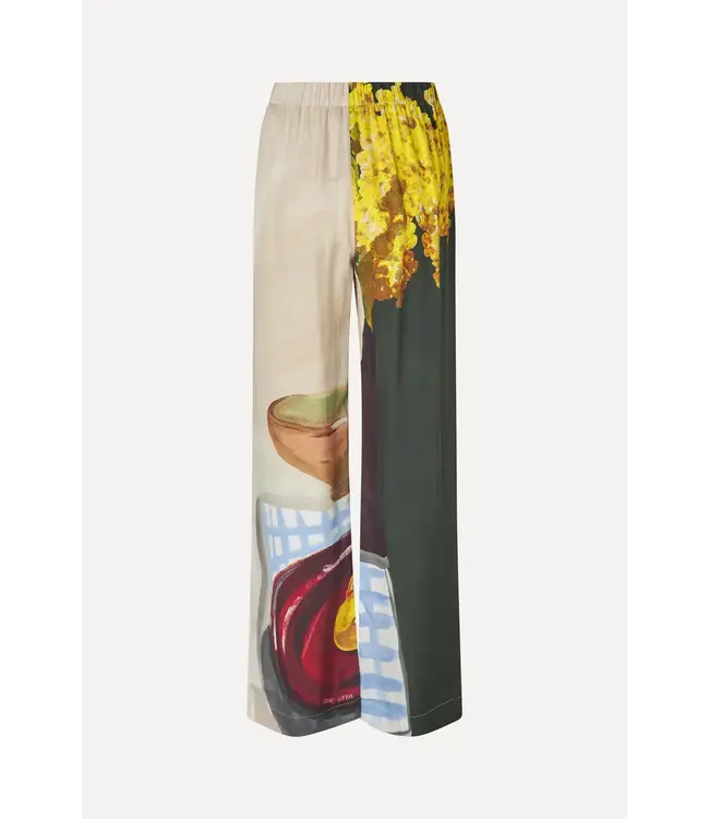 Stine Goya Long Pants Lemons on a plate