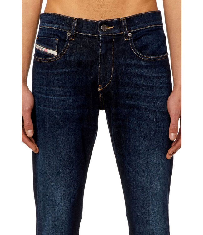 Diesel D-Strukt 2019 009ZS