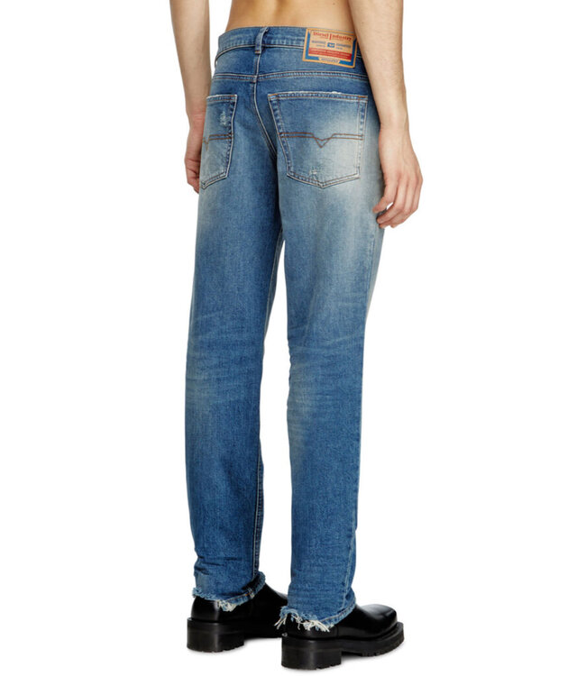 Diesel 2023 D-Finitive 0BMBY