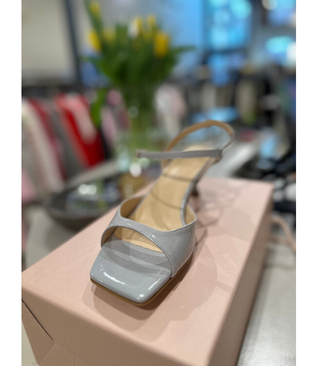 March 23 Rae Soft Sky Vernis Heels