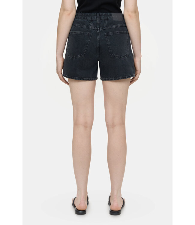 Closed Janey Short DGY dark grey