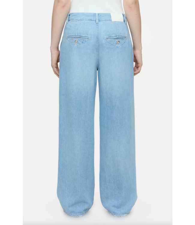 Closed Jurdy LBL Light Blue