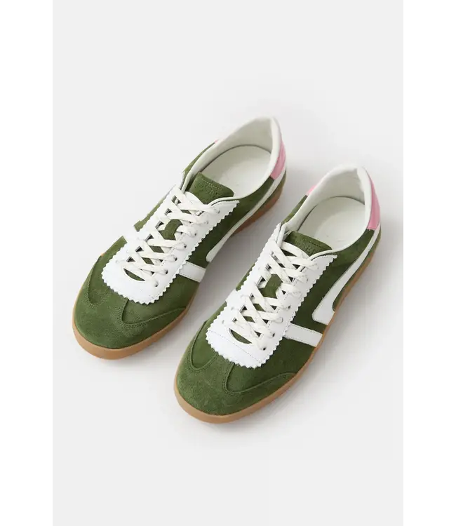 Closed Sneaker Forest Green / Pink