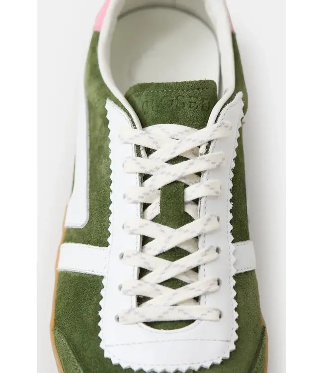 Closed Sneaker Forest Green / Pink