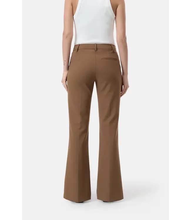 Closed Denair 952 Light Mocha Brown