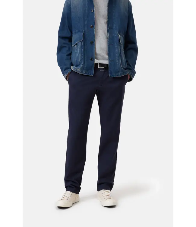 Closed Clifton True 568 Dark Night