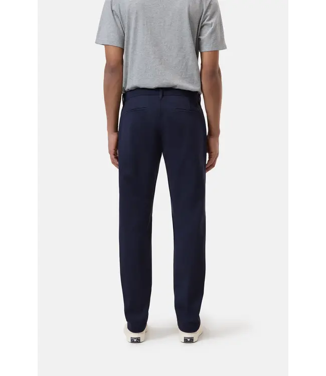 Closed Clifton True 568 Dark Night