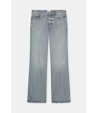 Closed Gillan MGY Mid Grey