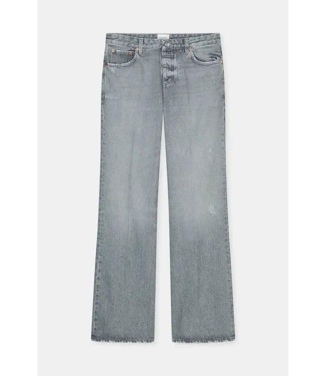Closed Gillan MGY Mid Grey