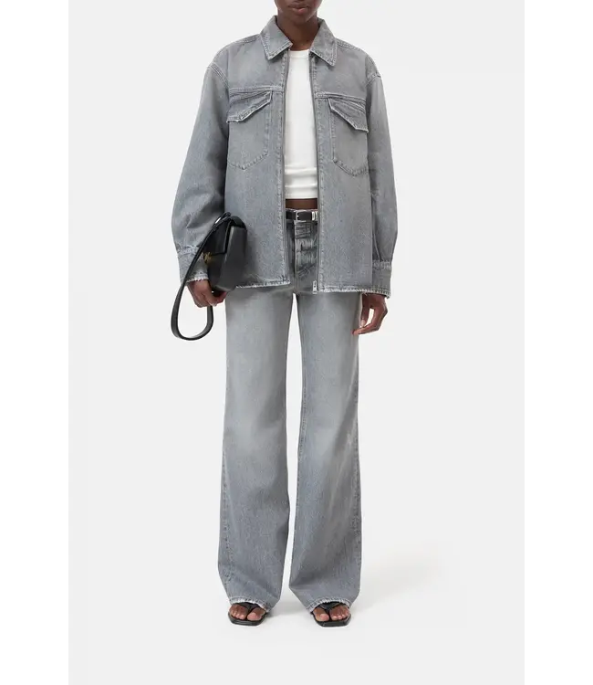 Closed Gillan MGY Mid Grey