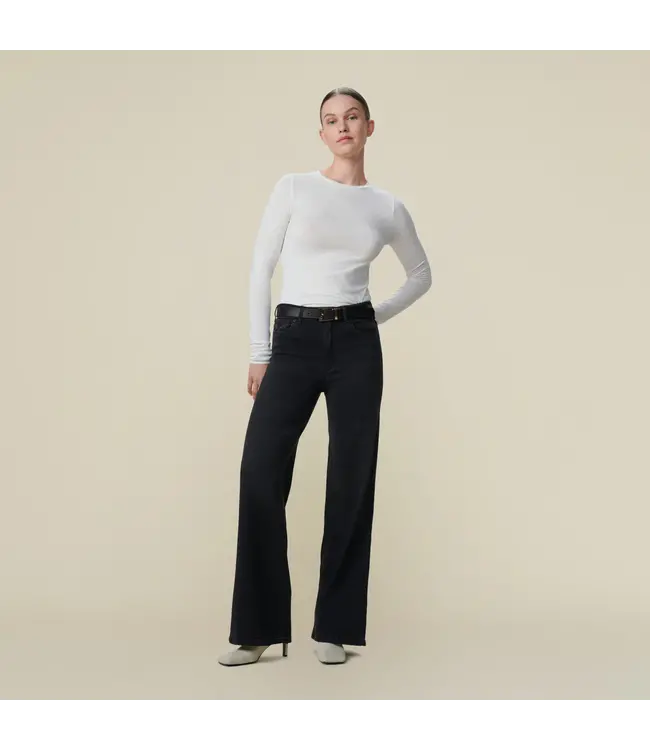 Lois Palazzo Enzyme Black