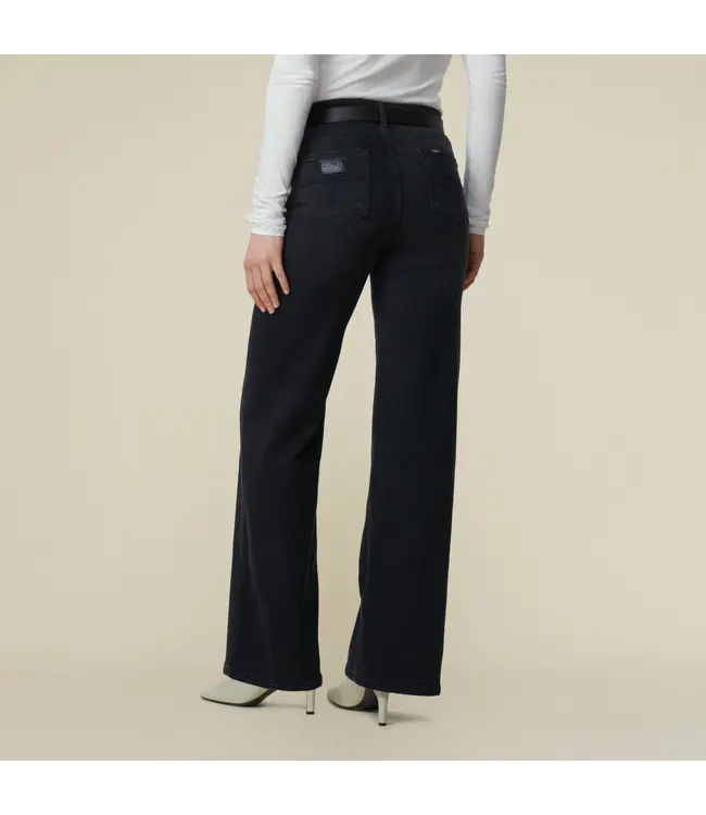 Lois Palazzo Enzyme Black