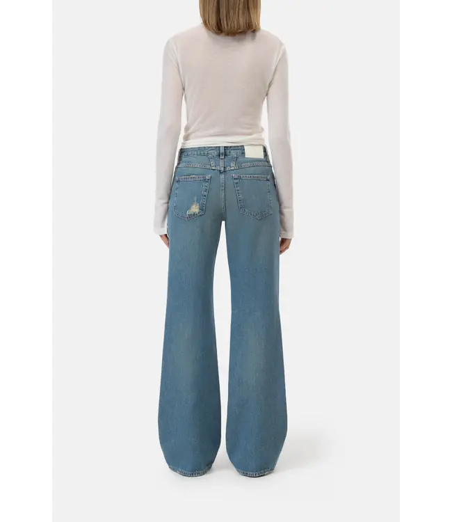 Closed Gillan MBL Mid Blue