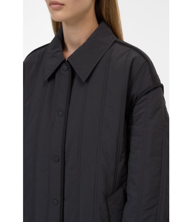 Closed Quilted Coat Black