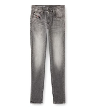Diesel D-Strukt 2019 09M30