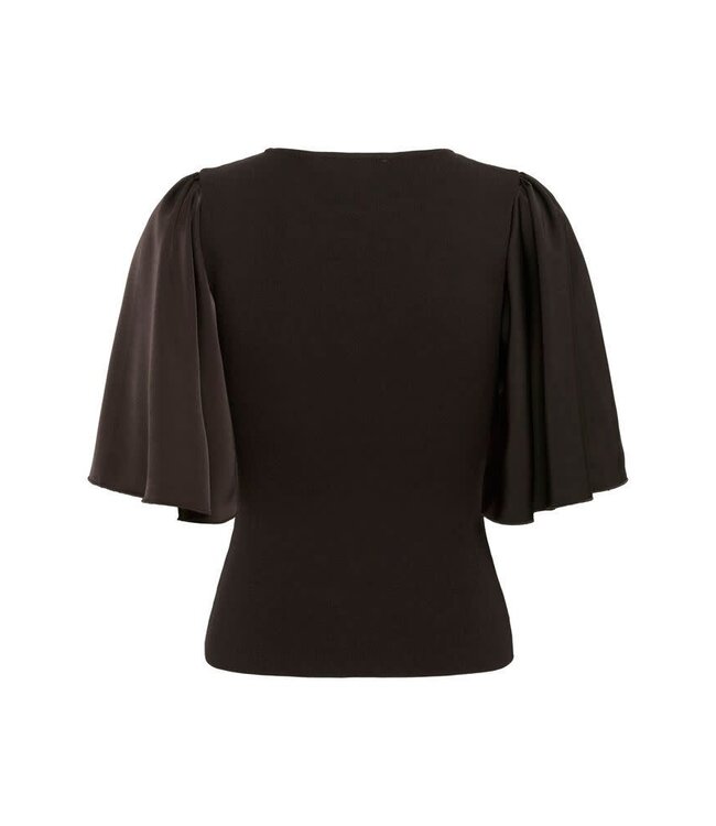 Gestuz Sama Top Mole