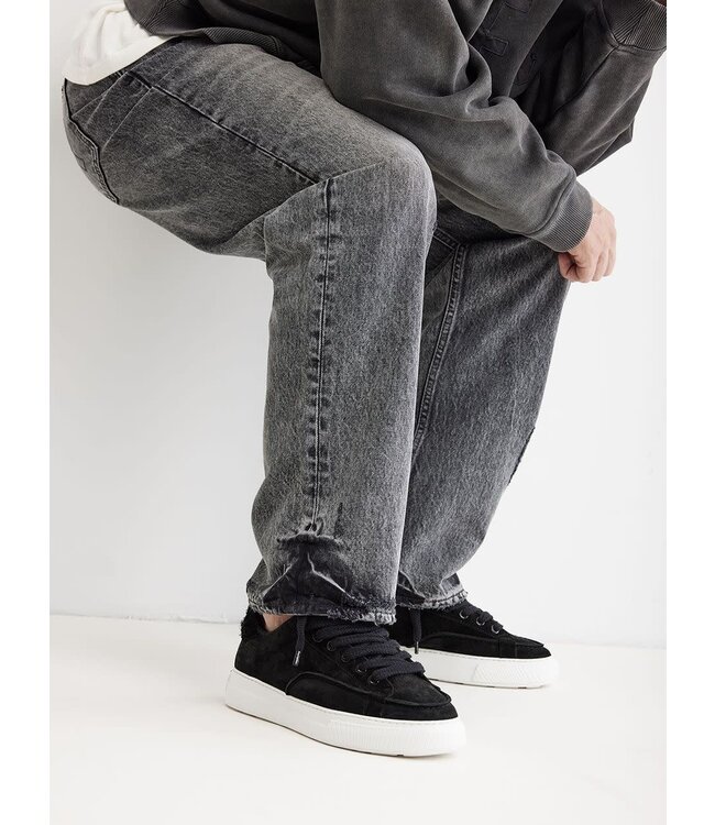 Nubikk Caldera Tora black suede