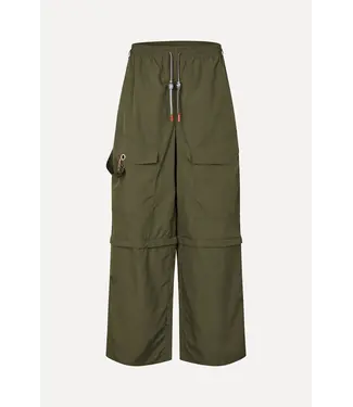 Stine Goya Bungee Tech Zip-Off Pants Olive Night